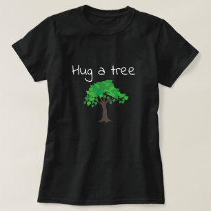 Hugga en bild och ord i träd t shirt