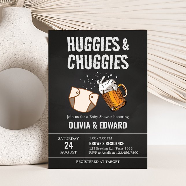 Huggies och Chuggies Baby Shower Inbjudningar (Beer And Diaper Baby is Brewing Baby Shower Invitation)