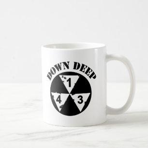 Hugh Howey besegrar den djupa Wrencher muggen Kaffemugg
