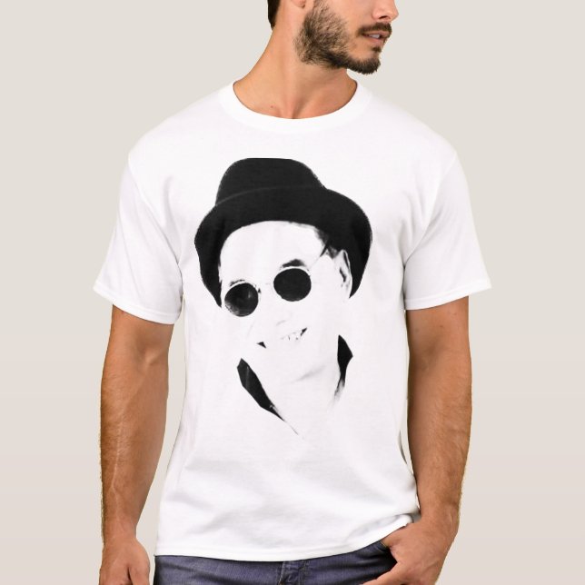 Hugh Le T Shirt (Framsida)