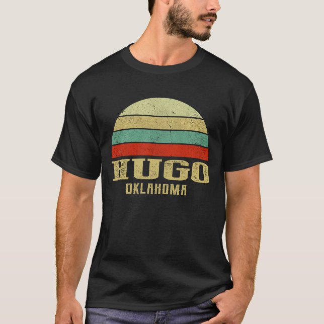 HUGO OKLAHOMA Vintage Retro Solnedgång T Shirt (Framsida)