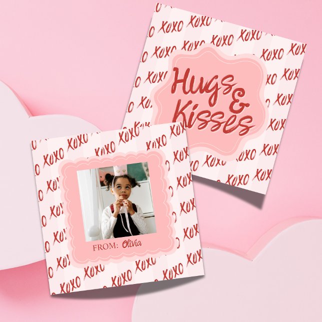 Hugs and Kisses Photo Valentine's Classroom Card Anteckningskort (Share this Hugs and Kisses Pink Photo Valentine's Classroom Note Card!)