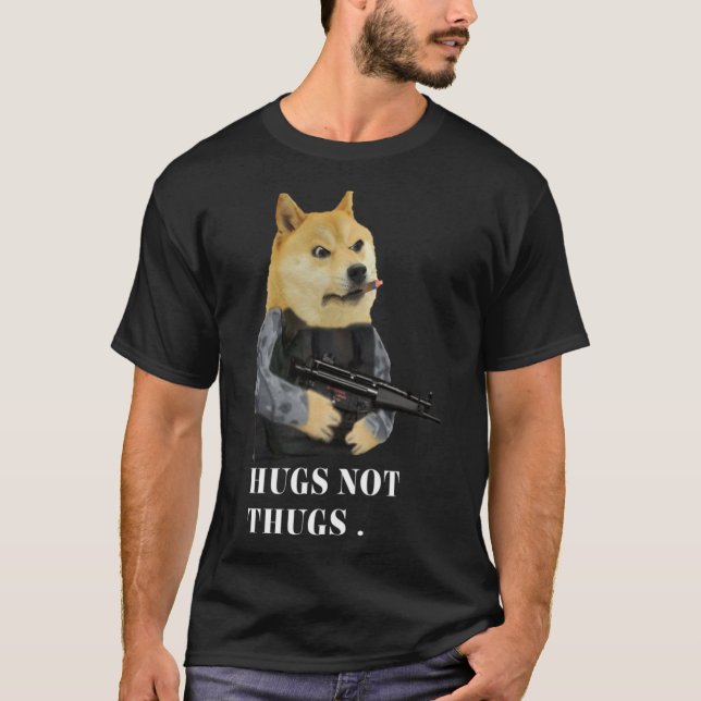 Hugs inte thugs t shirt (Framsida)