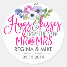Hugs och Kisses från New Mr och Mrs Blommigt Runt Klistermärke