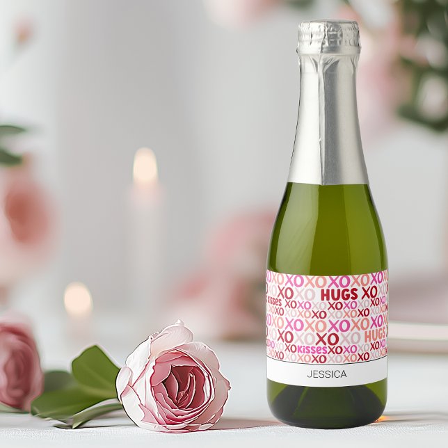 Hugs och Kisses Rosa Red Galentine XOXO Girlkompis (Hugs and Kisses Pink Red Galentine XOXO Girlfriend Sparkling Wine Label)