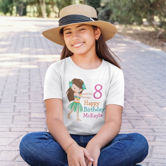 Hula Dancing Girl Anpassningsbar Barns födelsedag Tee Shirt (Skapare uppladdad)