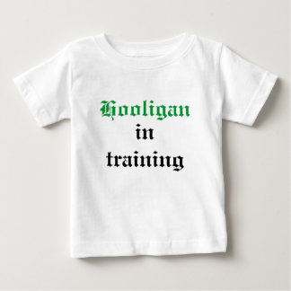 Huligan i utbildning t-shirt