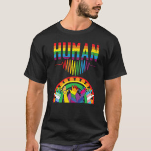 Humant med hjärtslag och händer med flaggor i t shirt
