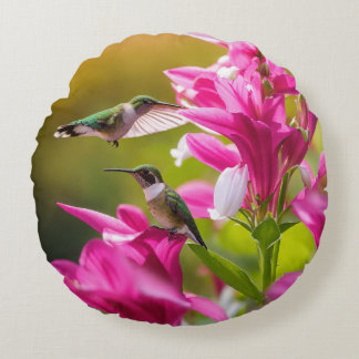 Hummingbird Harmony Pillow Rund Kudde