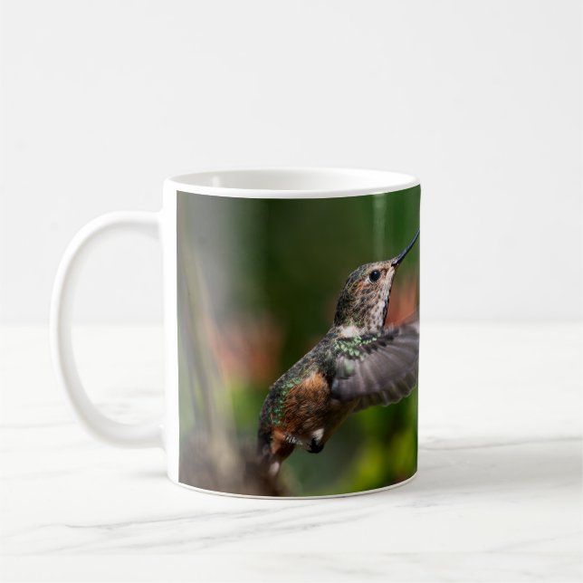 Hummingbird hoving with Flowers - Wildlife Photo Kaffemugg (Vänster)