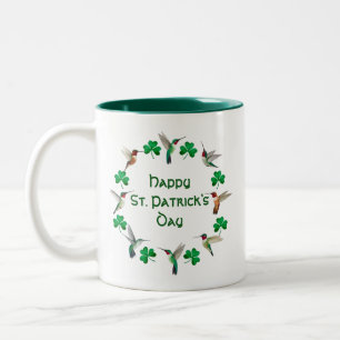Hummingbird och Shamrocks Lycklig St. Patrick's da Två-Tonad Mugg