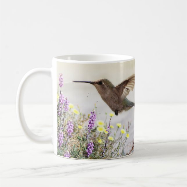 Hummingbird och Wildblommor Digital Art Kaffemugg (Vänster)