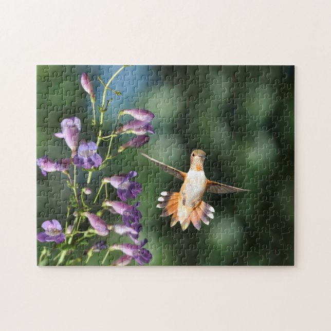 Hummingbird under flygning med blomkorgussel pussel (Horisontell)