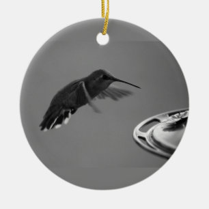 Hummingbird vid Feeder Black och White 1 eller 3 Julgransprydnad Keramik