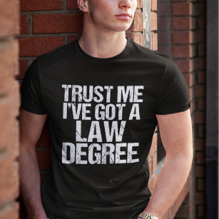 Humor-citat för den så kallade Lag-skolan i Studen T Shirt