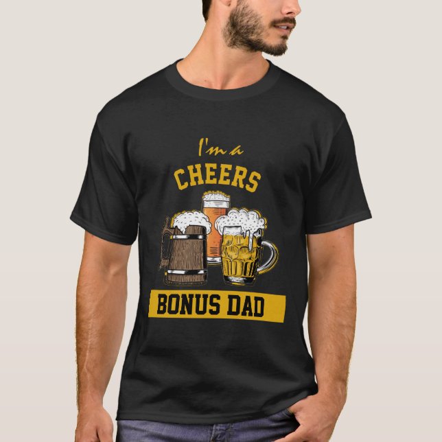 Humor I ÄR EN CHEERS BONUS PAPPA Black T Shirt (Framsida)