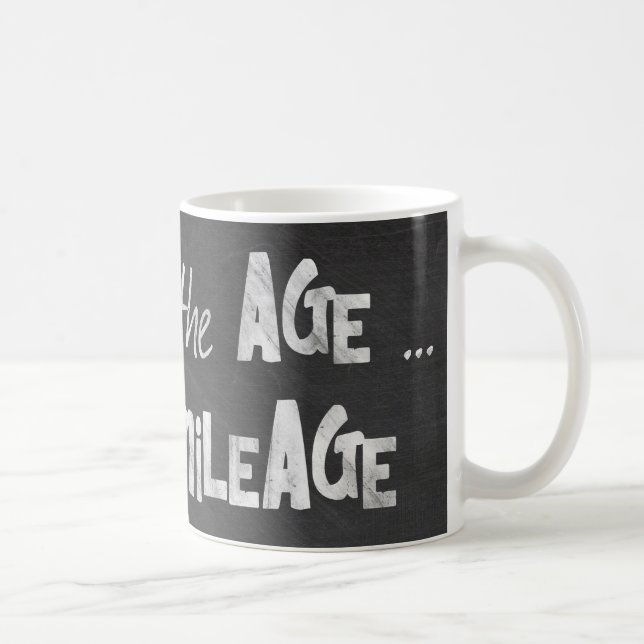 Humor på svarta kritor kaffemugg (Höger)