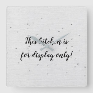 humoristisk köktext med kvadrerar diamanten dubbar fyrkantig klocka