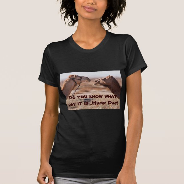Hump Day Camels Tee Shirt (Framsida)