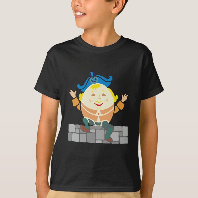 Humpty Dumpty sat on a wall... T-shirt (Framsida)