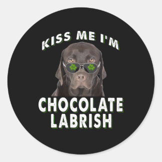 Hund älskare | Kiss Me Jag är Chocolate Labrish Runt Klistermärke