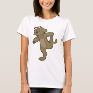Hund at Yoga Fitness T Shirt