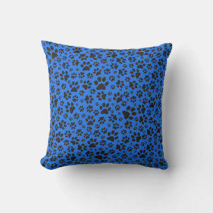Hund Black & White Polka Dot på teknikblått Kudde