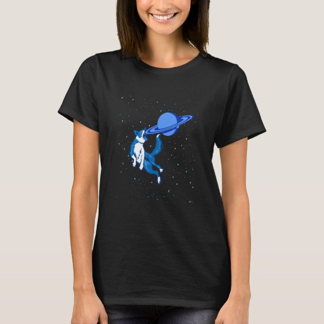 Hund Catches Saturnus som Frisbee Space Astronomy  T Shirt (Framsida)
