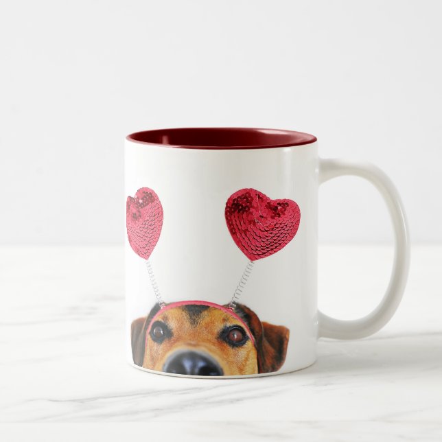 Hund Cute Heart Headband Två-Tonad Mugg (Höger)
