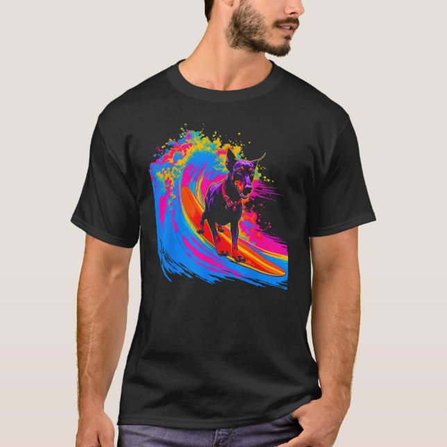 Hund Dobermann Pinscher Surfar T Shirt (Framsida)