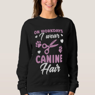 Hund Grooming Pet Groomer på arbetsdag I Bära Hund T Shirt