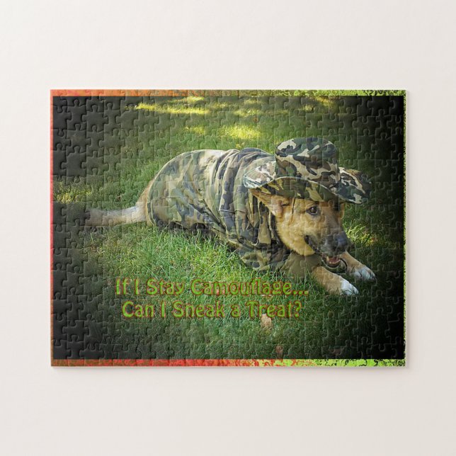 Hund i Camouflage Puzzle Pussel (Horisontell)