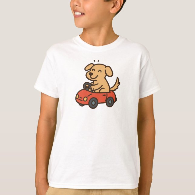 Hund i leksaksbil t shirt (Framsida)