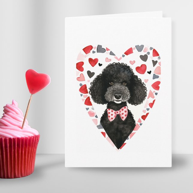 Hund i Svarta Pudel Valentines day Helgkort (sweet cute black poodle love heart for dog mom or couple on valentines day anniversary mothers day)
