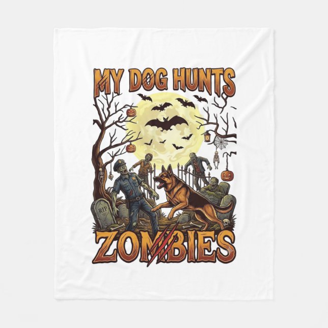 Hund jagar zombies Halloween tysk schäfermåne_1 Fleecefilt (Framsidan)