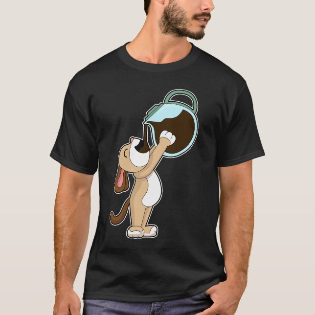 Hund Kaffe Kaffe kanna T Shirt (Framsida)