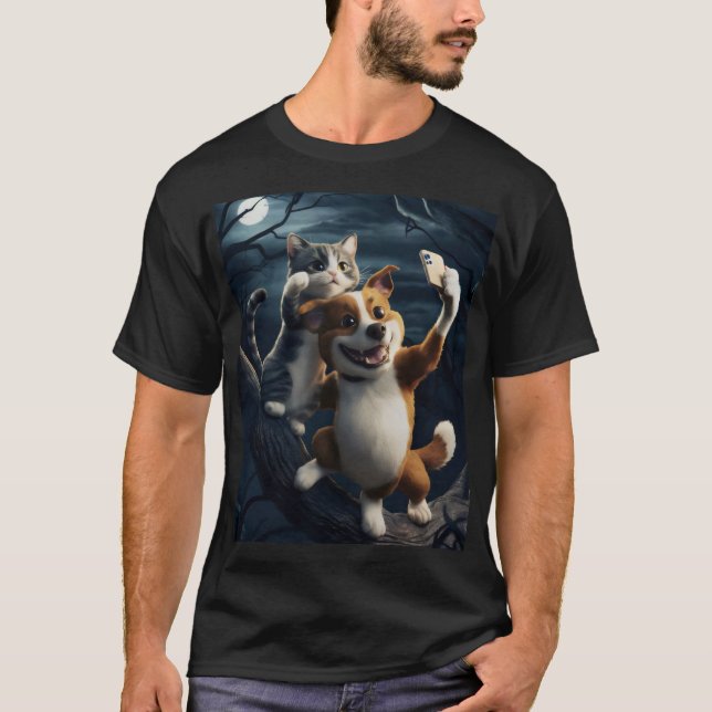 Hund med katt, de tar foton. t shirt (Framsida)
