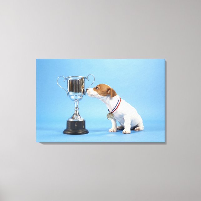 Hund med trofi canvastryck (Framsida)