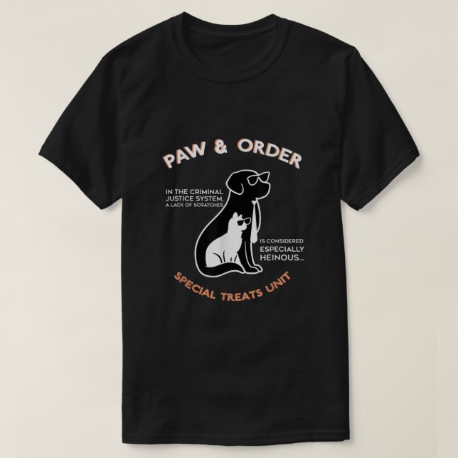 Hund och beställning av Speciella behandlingar vid T Shirt (Design framsida)