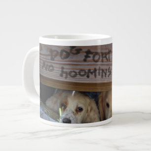 Hund och marionett i Hund Fort Jumbo Mugg