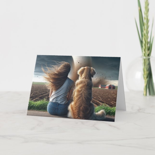 Hund på födelsedagen och kvinnor som tittar på ett kort (Framsida)