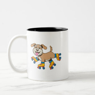 Hund på rullskridskor.. Jag ser en Hund Två-Tonad Mugg