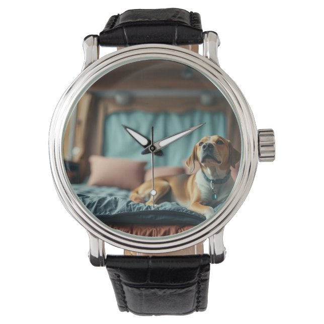 Hund på säng armbandsur (Framsida)