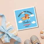 Hund Pilot Flygplan, Cute Kids Blue Birthday Pappersservett<br><div class="desc">Hund Pilot Flygplan, Cute Roligt Kids Blue Birthday papper napkin. Ta din lilla födelsedag till nya höjder med vår Hund Pilot Luftfartsmatad napkin! Med en oemotståndligt söt valp i en pilots hylsa genom molnen i en ljus gult och ett rött flygplan. Den här utformningen är perfekt för föräldrar som vill...</div>
