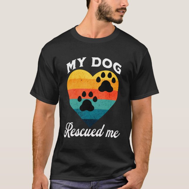 Hund Rädding Solnedgång Tass avtryck Design T Shirt (Framsida)