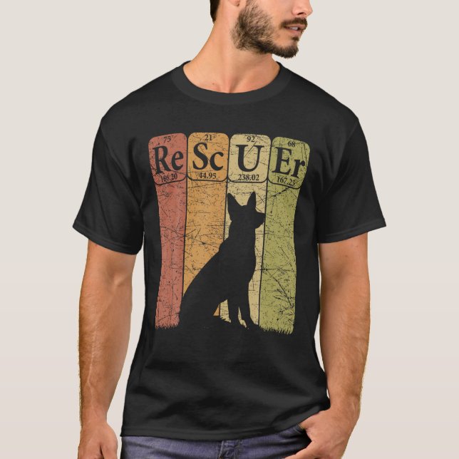 Hund Rescuer Periodic Bord Inslag Hund Rädding Ret T Shirt (Framsida)