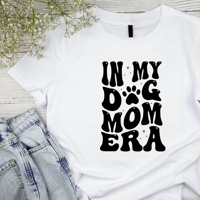 Hund Retro Font Women's Basic T-shirt (Skapare uppladdad)