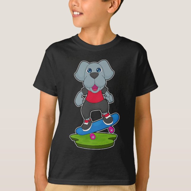 Hund Skater Skateboard T Shirt (Framsida)