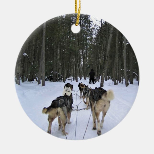 Hund Sledding i Quebec, Kanada Julgransprydnad Keramik (Framsidan)