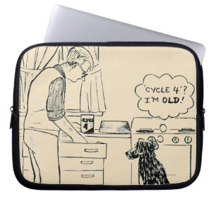 Hund som får äldre laptop sleeve